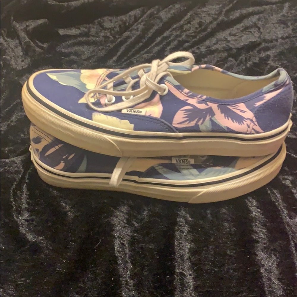 Floral Vans